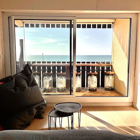 Apartman Manahere Front De *